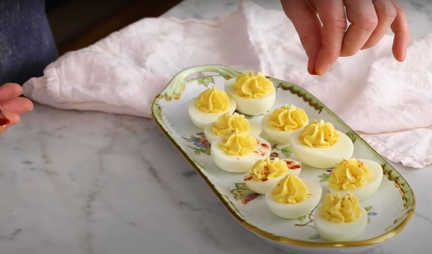 How to Prepare Deviled Eggs